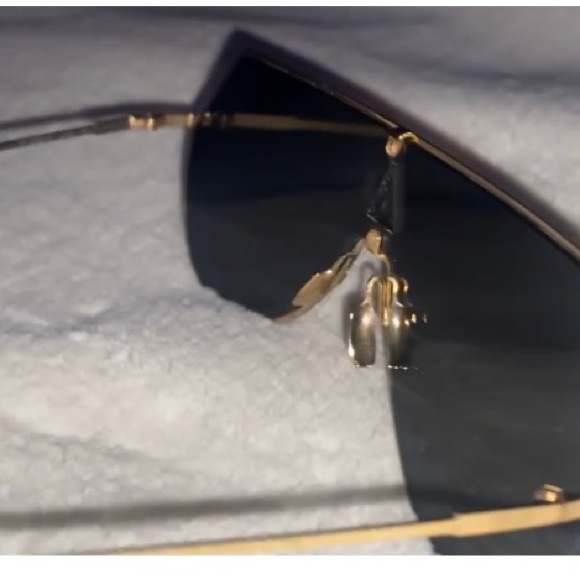 AUTHENTIC FENDI SUNGLASSES SHIELD REFLECTIVE - Picture 3 of 4